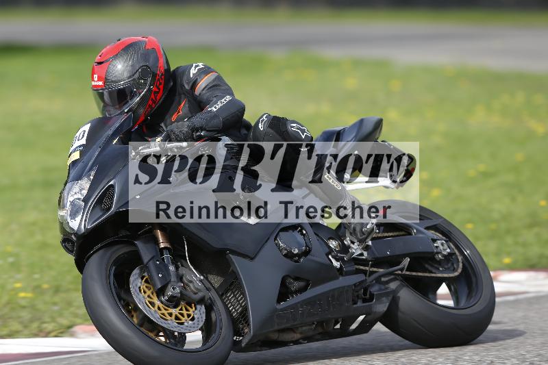 /Archiv-2025/53 16.09.2025 Track Day Domi Aegerter ADR/Gruppe gelb/100